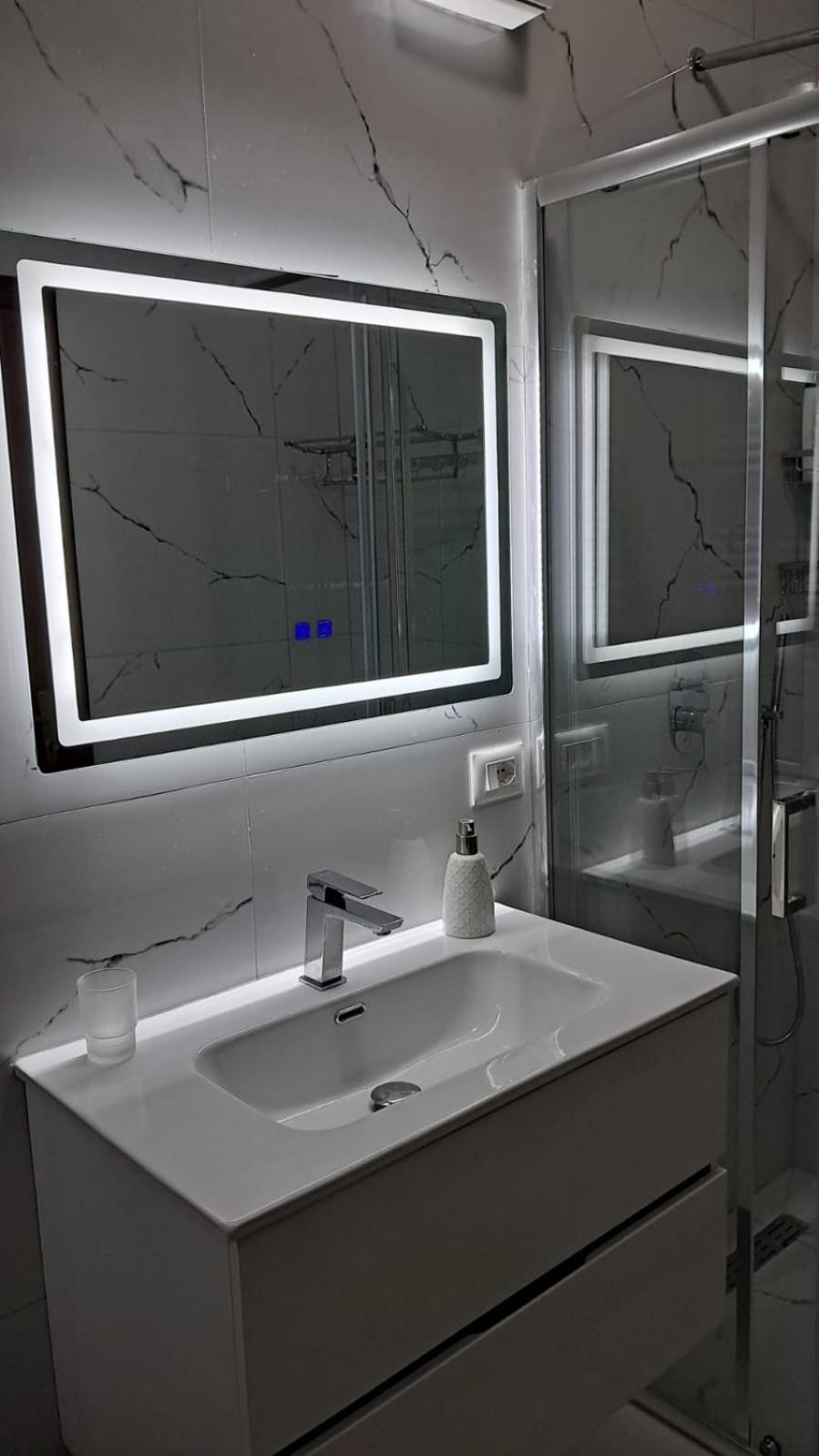 Top Location Kristi Apartments 05 Тирана Экстерьер фото